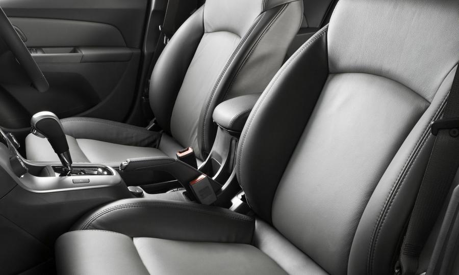  Holden Cruze Sedan 2009 года  (фото 21 из 35)